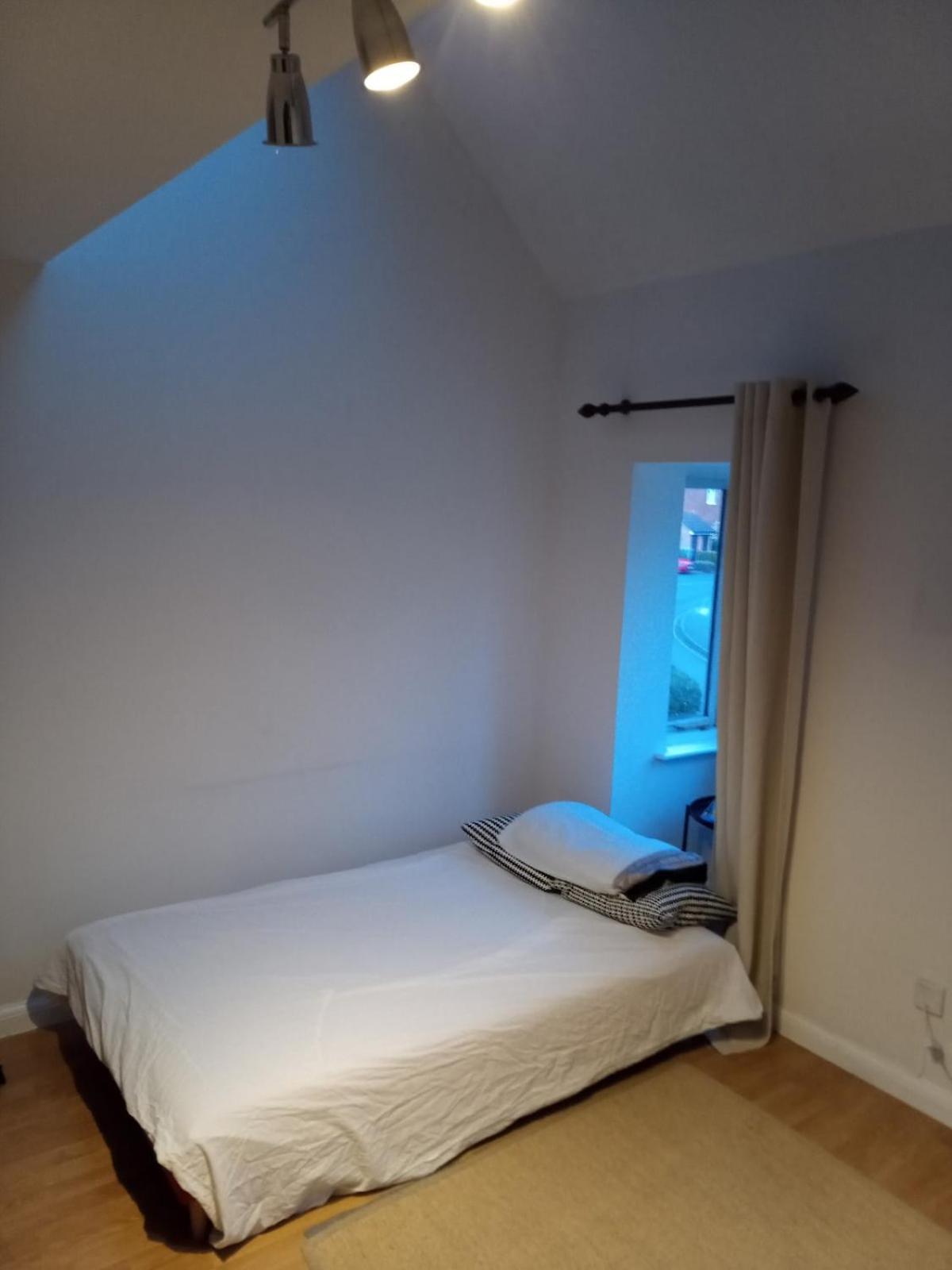 2-bedroom Split-level Flat With Character