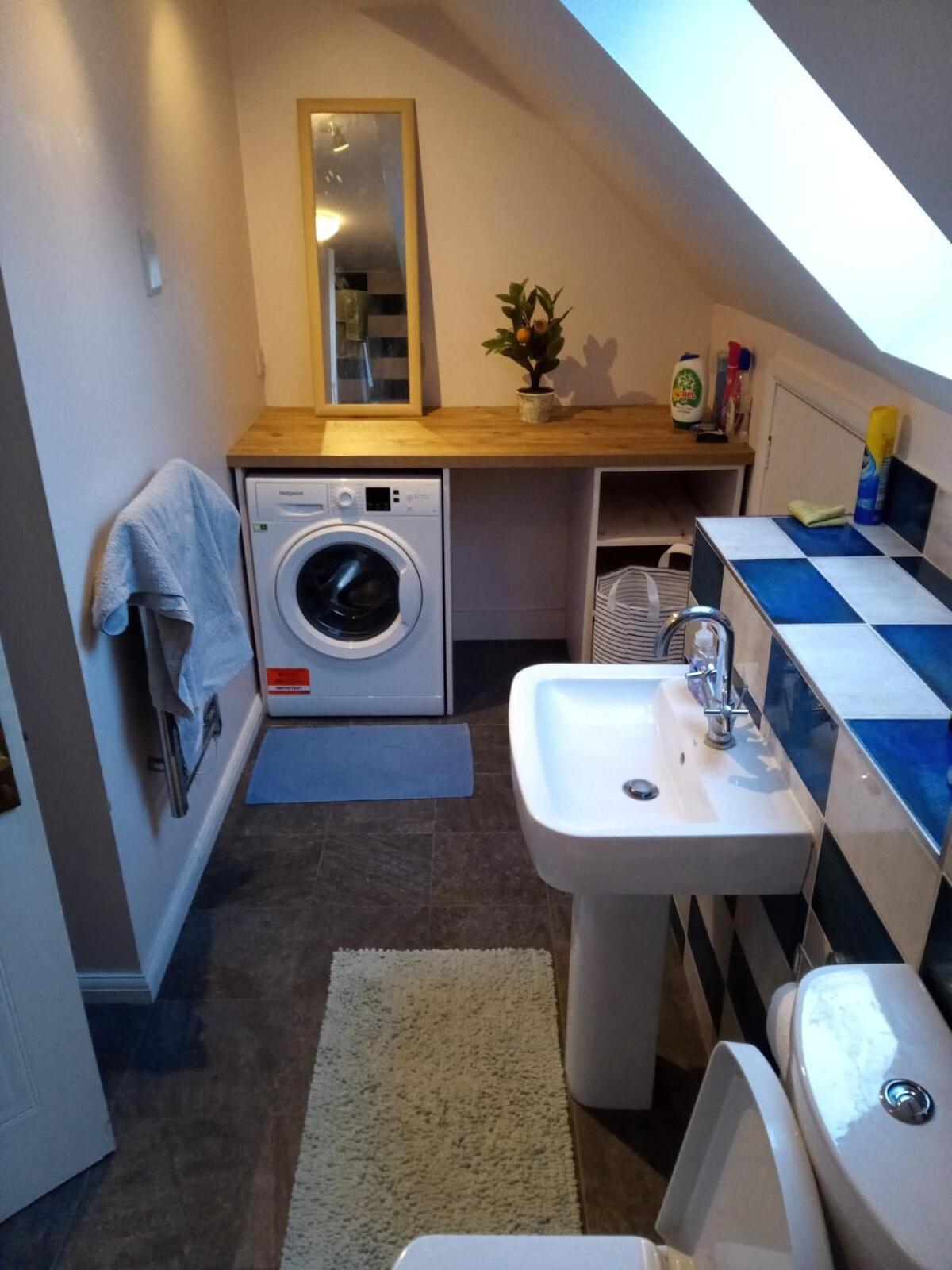 2-bedroom Split-level Flat With Character Apartment